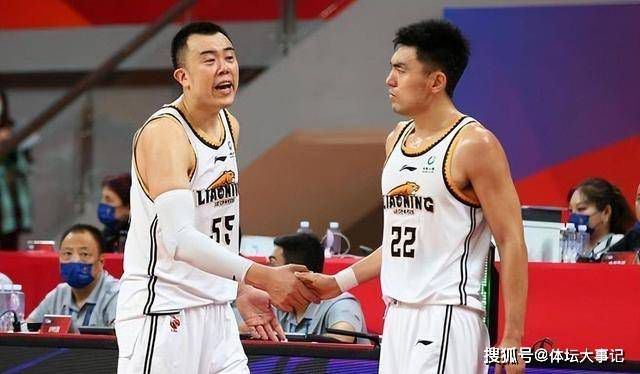 奥西利奥还表示：“我们将在一月转会窗签下一名球员来顶替夸德拉多，我们正在处理这件事。